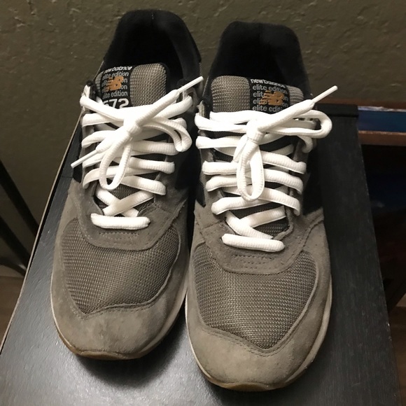 new balance 572 gold